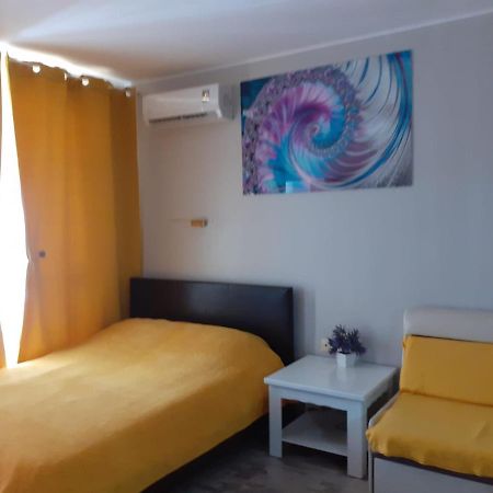 Parus-2-Studio Pomorie Exterior foto