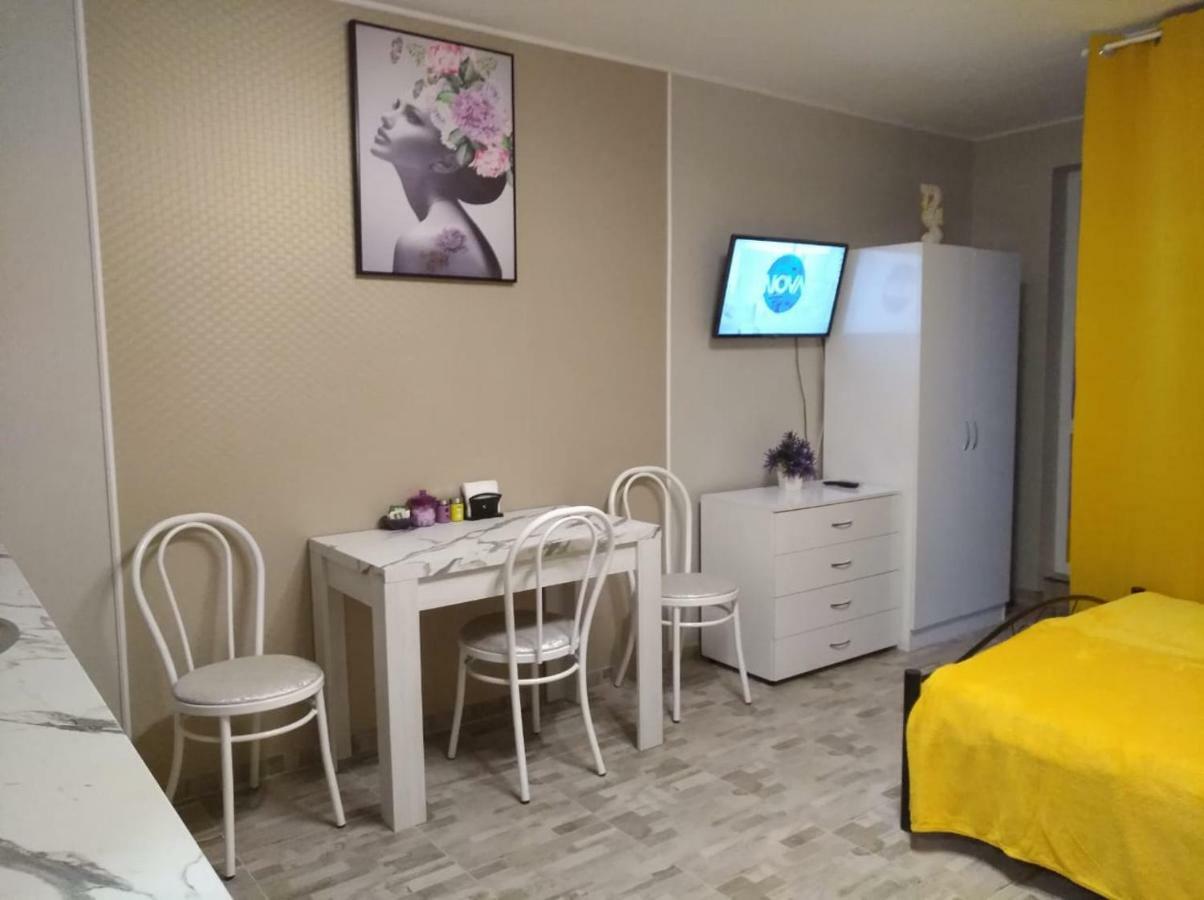 Parus-2-Studio Pomorie Exterior foto