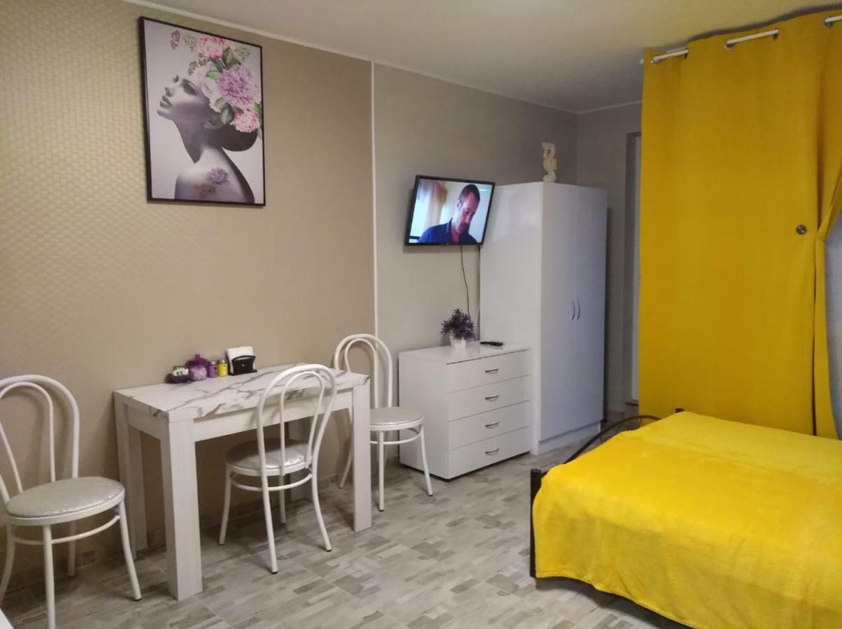 Parus-2-Studio Pomorie Exterior foto